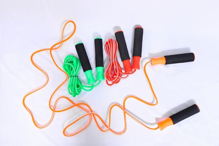 Foam Ball Bearing Skipping Ropes PVC - Image 2